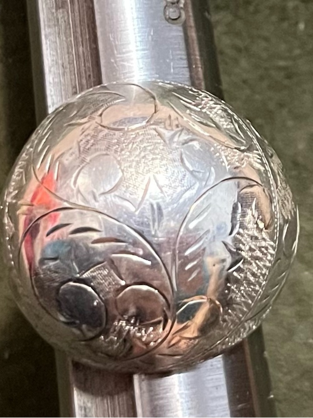 Vintage Intricately Etched sterling 925 Silver Dome ring.